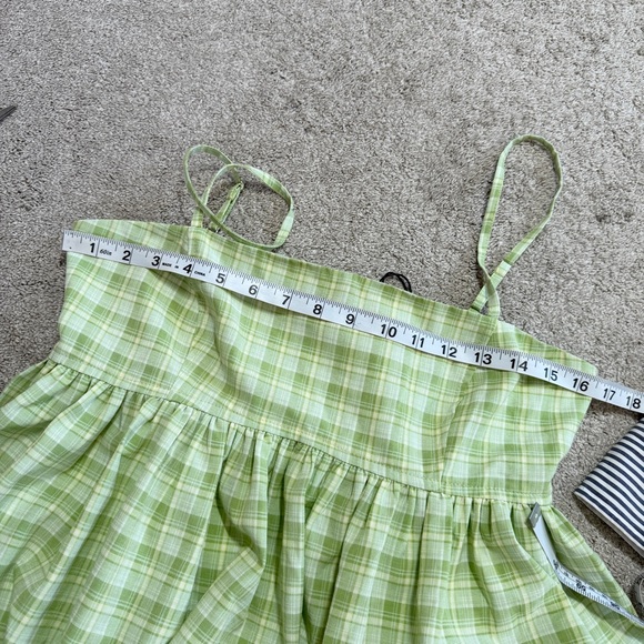 NWT Another Girl Women’s Gingham Bubble Hem Peplum Tank Top Sleeveless Green S - Picture 12 of 13